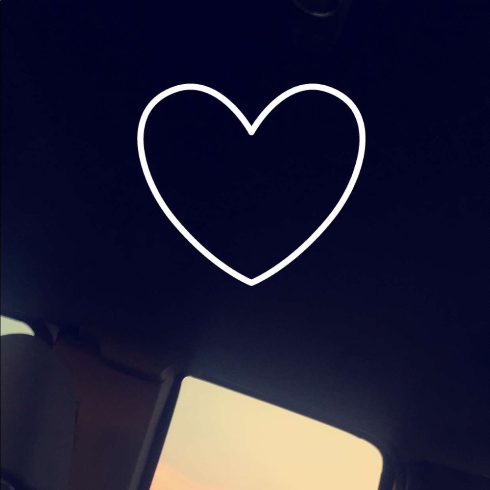 Meet your Posher, Mikaela